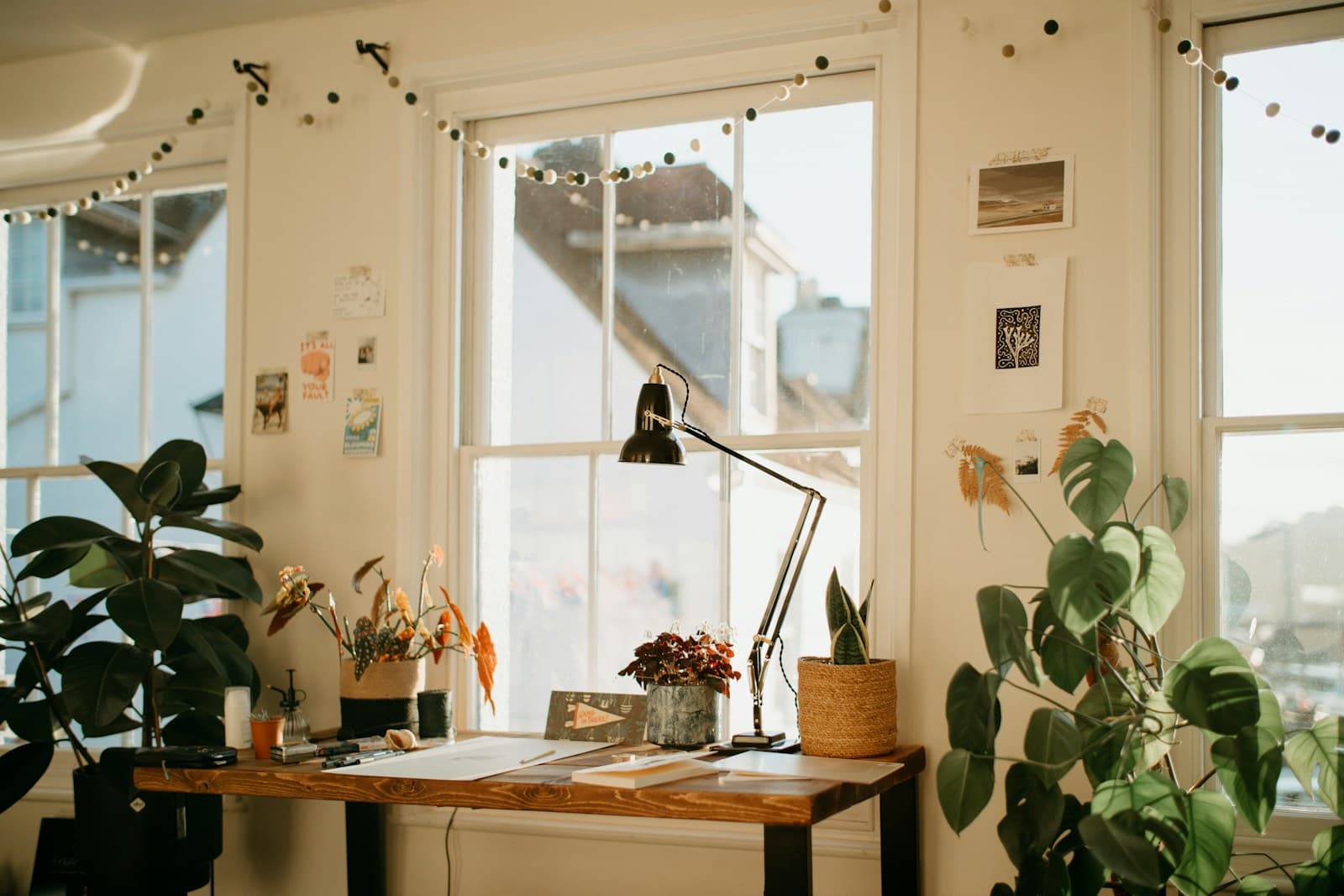 A bright independent workspace ready for a new website project